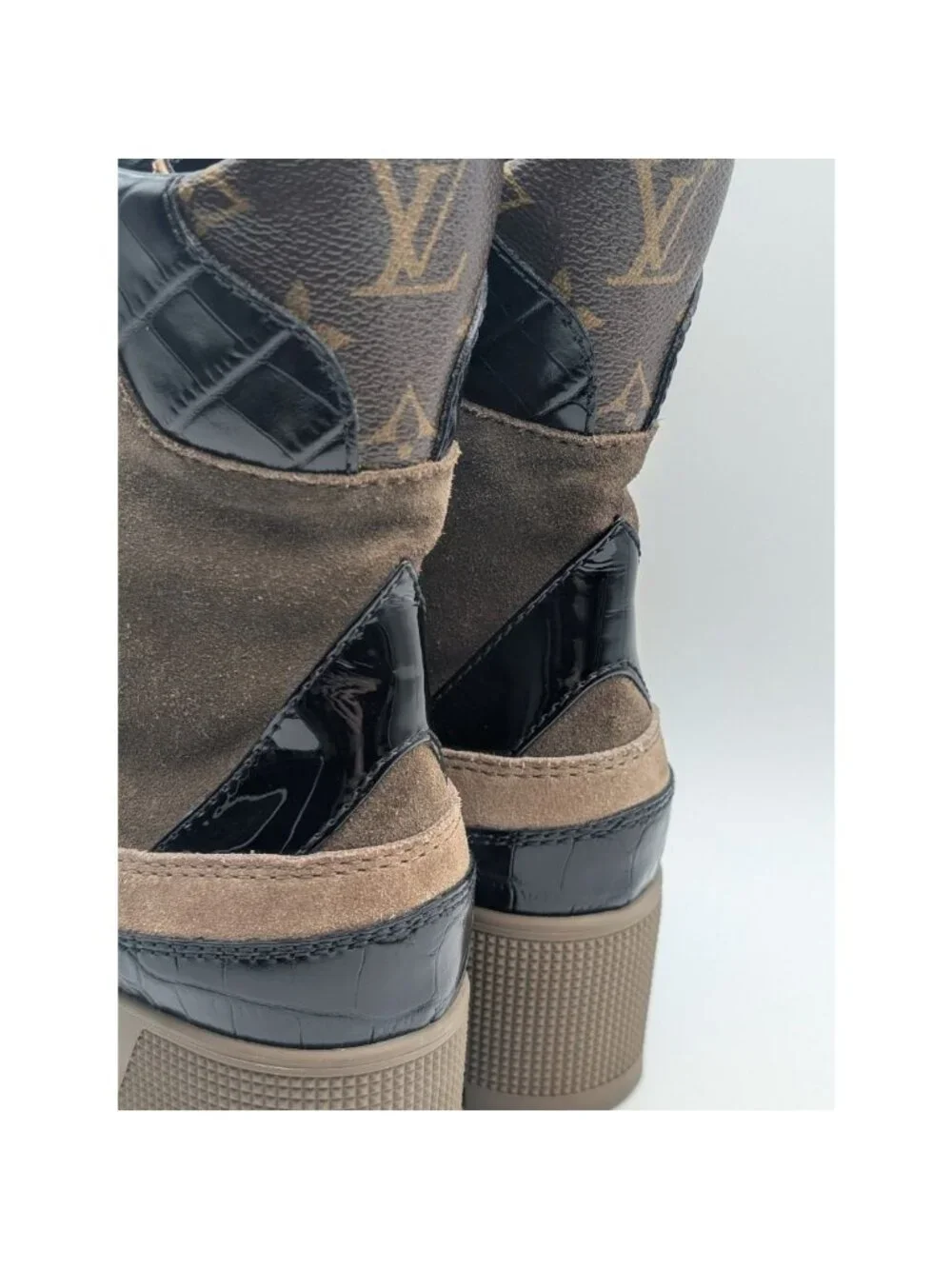 Louis Vuitton Laurie Line Monogram Reverse Ankle Boots - Picture 11 of 11